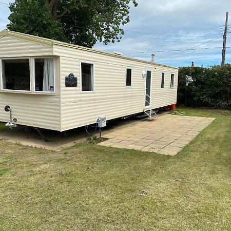 3 Bed 8 Berth Caravan In California Cliffs - M1 غريت يورماوث المظهر الخارجي الصورة