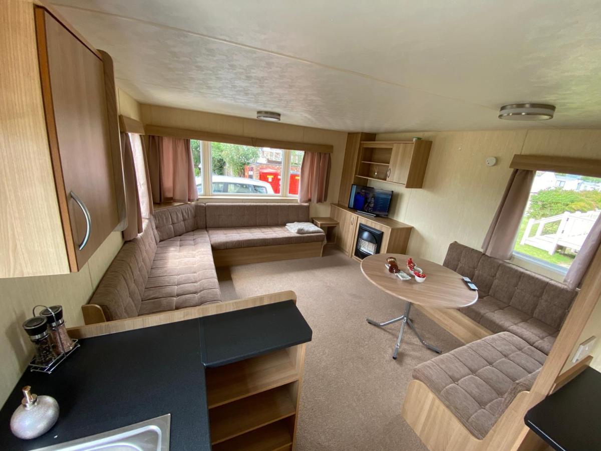3 Bed 8 Berth Caravan In California Cliffs - M1 غريت يورماوث المظهر الخارجي الصورة