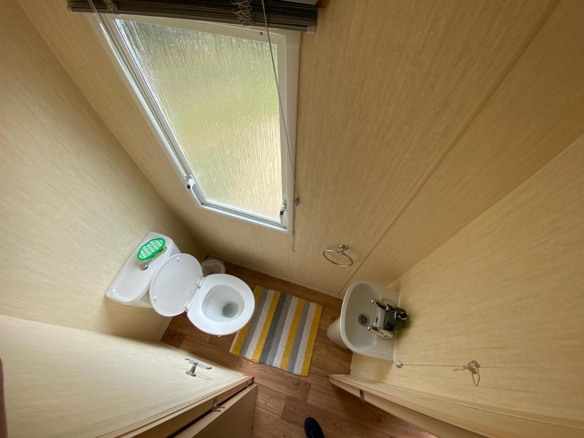 3 Bed 8 Berth Caravan In California Cliffs - M1 غريت يورماوث المظهر الخارجي الصورة